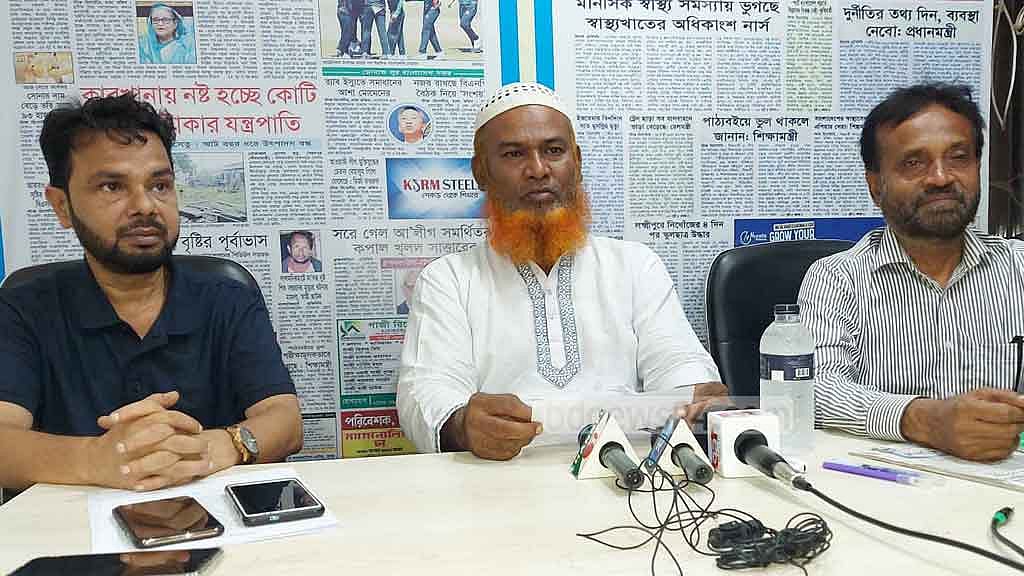 নরসিংদীতে ট্রাক-ট্যাংক লরি শ্রমিকদের টাকা আত্মসাতের চেষ্টার অভিযোগ