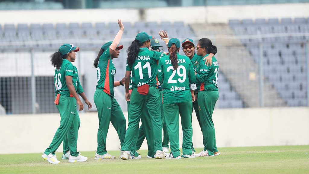 ওয়ানডে দলে ফিরলেন মারুফা-শারমিন-সালমা