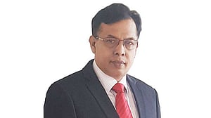 সচিব খাজা মিয়া ওএসডি