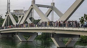 হাতিরঝিলে ভাসছিল যুবকের লাশ