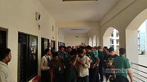 হিরো আলমের ওপর হামলা: ২ জনের তিন দিন রিমান্ড