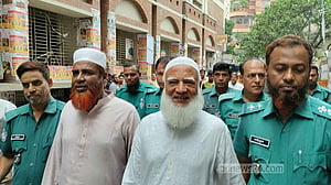 এক মামলায় জামায়াত আমির-সেক্রেটারির বিচার শুরুর আদেশ