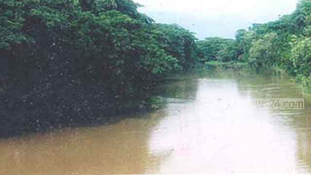 সিলেটে বাসিয়া নদী থেকে অর্ধগলিত লাশ উদ্ধার