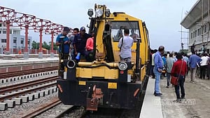 আখাউড়া-আগরতলা রেলপথ: নতুন সূচনার অপেক্ষায়