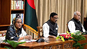 লুটেরাদের সঙ্গে কেউ থাকে না: প্রধানমন্ত্রী