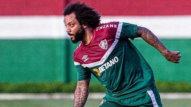 ৩ ম্যাচের নিষেধাজ্ঞায় মার্সেলো