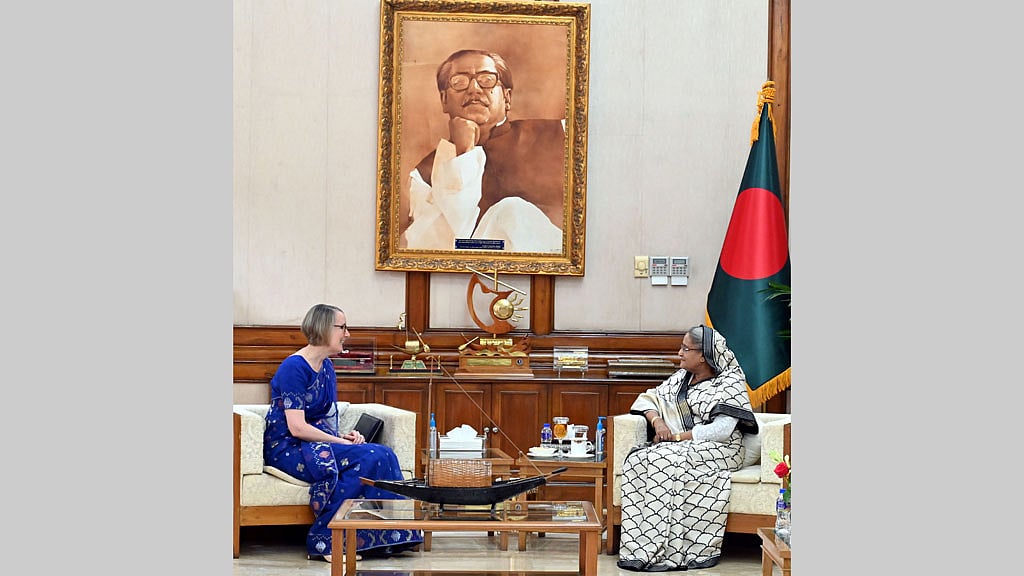 বাংলাদেশের সঙ্গে বাণিজ্য বাড়াতে আগ্রহী যুক্তরাজ্য