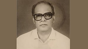 সংবিধান প্রণেতাগণ-২: বঙ্গবন্ধুকে বাঁচাতে না পারায় আমৃত্যু আক্ষেপ করেছেন নুরুল ইসলাম চৌধুরী