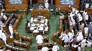 মোদী সরকারের বিরুদ্ধে লোকসভায় অনাস্থা প্রস্তাব বিরোধীদের