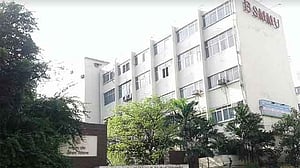 শাহবাগ থেকে অচেতন অবস্থায় উদ্ধার নারী কাউন্সিলর