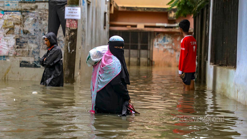 চট্টগ্রামে জলাবদ্ধতা: প্রকল্প ঘিরেই ভোগান্তি শেষের আশা