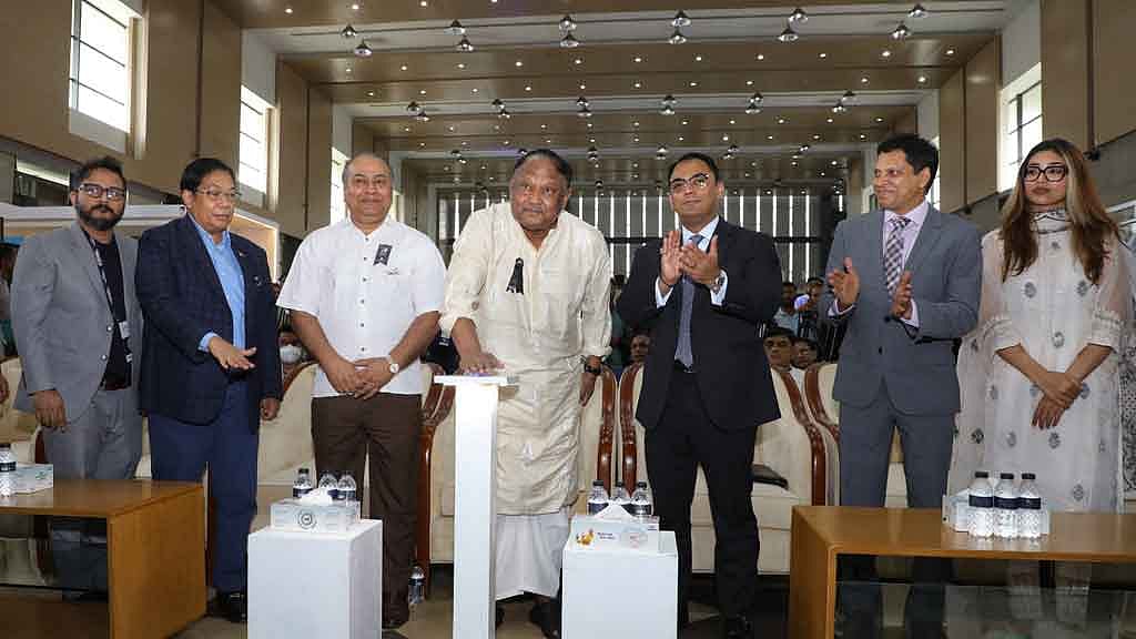 ওয়ালটনের মেলা উদ্বোধনে বাণিজ্যমন্ত্রী