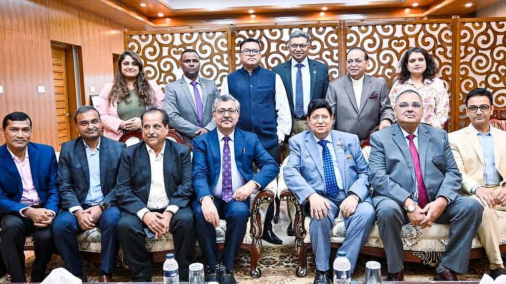 বাংলাদেশ-ভারতের বাণিজ্য বাধার অপসারণ জরুরি: মোমেন
