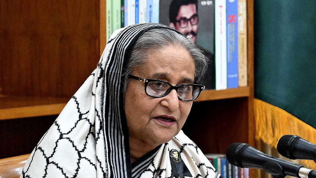 ইউনূসের জন্য বিবৃতি না দিয়ে আইনজীবী পাঠান: প্রধানমন্ত্রী