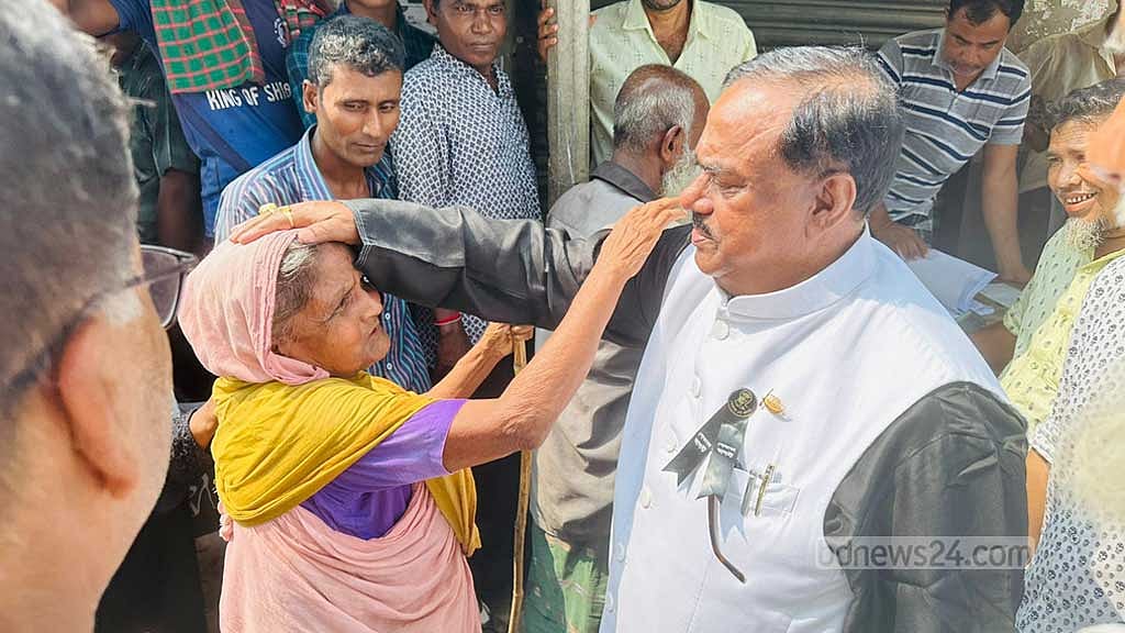 আরও দুই লাখ টন চাল সংগ্রহ করবে সরকার: খাদ্যমন্ত্রী