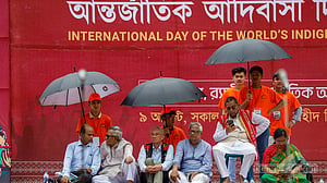 যুবাদের ‘আরও বেশি সংগ্রামী’ হওয়ার আহ্বান আদিবাসী দিবসে