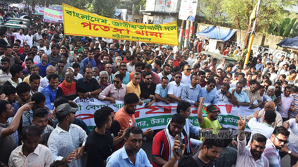 খালেদা জিয়া সরকারের চাপেও আপস করেননি: গোলাম আকবর