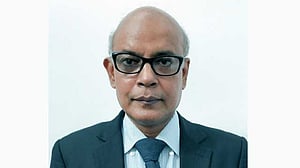 নতুন অর্থ সচিব খায়েরুজ্জামান মজুমদার
