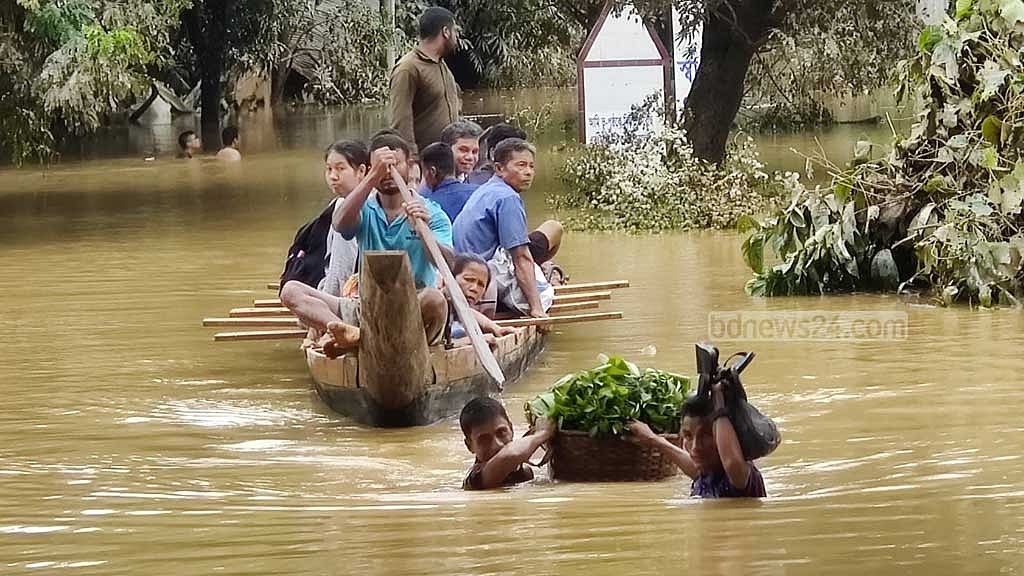 বন্যা দুর্গতদের জন্য ৭০ লাখ টাকা, ৭০০ টন চাল বরাদ্দ
