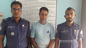 চুরির মামলায় এক বছরের সাজা থেকে বাঁচতে ৩৫ বছর আত্মগোপনে