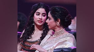 কেবল তোমার জন্যই এগিয়ে যাচ্ছি: মায়ের জন্মদিনে জাহ্নবী