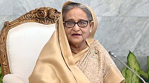 সরকারি কেনাকাটা আরও প্রতিযোগিতাপূর্ণ করার নির্দেশ প্রধানমন্ত্রীর