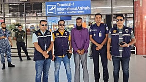 বিয়ে করতে বলায় খুন করে বিদেশে পাড়ি, চার বছর পর ধরা