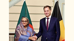 বেলজিয়াম ও লুক্সেমবার্গে ২০৩২ সাল পর্যন্ত শুল্কমুক্ত সুবিধা চাইলেন প্রধানমন্ত্রী