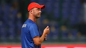 তিন জয়ের পর এবার ‘সেঞ্চুরি’ চান আফগান কোচ