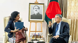 অবাধ, নিরপেক্ষ ও শান্তিপূর্ণ ভোটের প্রচেষ্টা নিয়ে আলোচনায় ঢাকা-ওয়াশিংটন