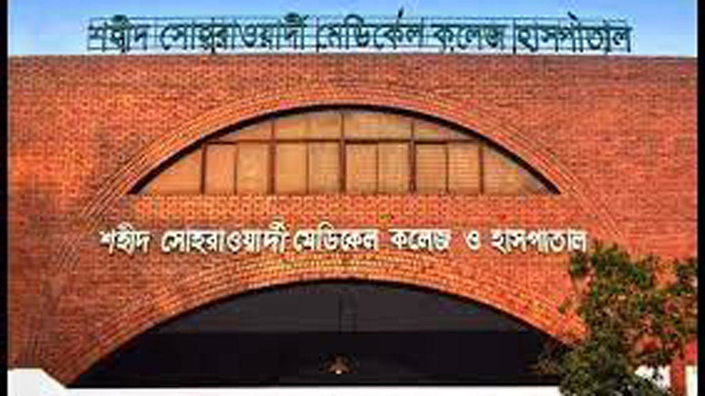 বিদ্যুৎস্পৃষ্টে প্রাণ গেল দুই শ্রমিকের