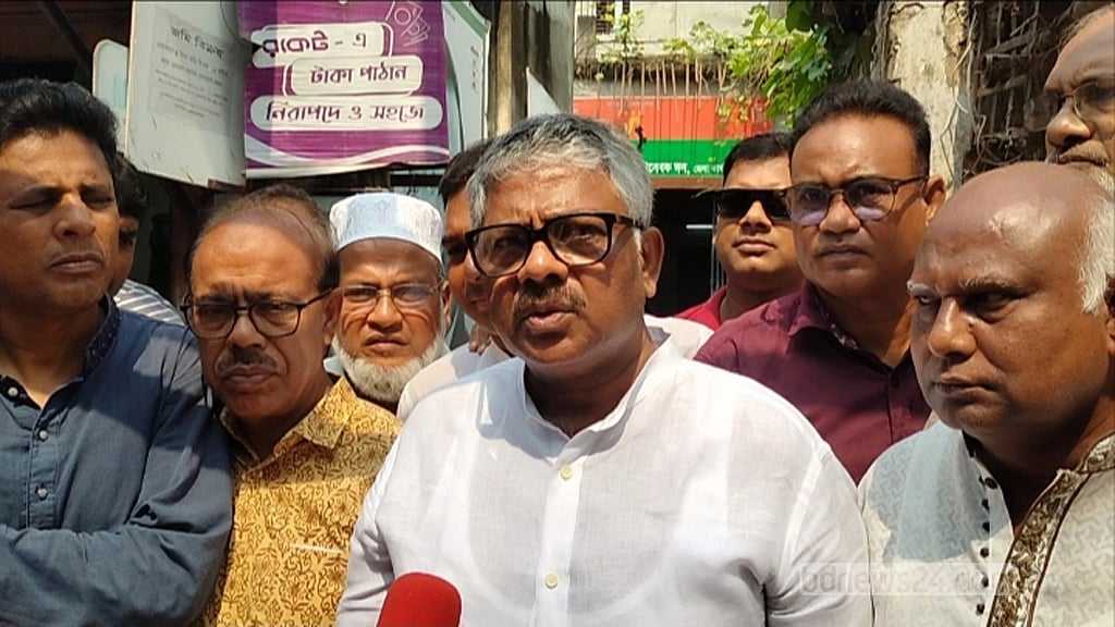 সরকার পদত্যাগে বাধ্য হবে: দুলু