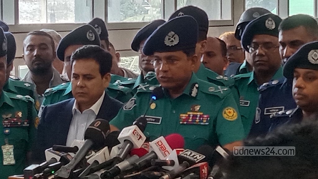 সহিংসতার চেষ্টা প্রতিরোধ করবে জনগণ ও পুলিশ: ডিএমপি কমিশনার
