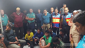 নিষেধাজ্ঞা অমান্য করায় বরিশালে ৩ জেলের কারাদণ্ড