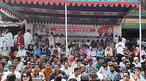 চিকিৎসার জন্য খালেদাকে বিদেশে পাঠানোর দাবিতে অনশনে বিএনপি