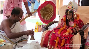 কুমারী পূজায় বাগেরহাটের মণ্ডপে মণ্ডপে দর্শনার্থীদের ঢল