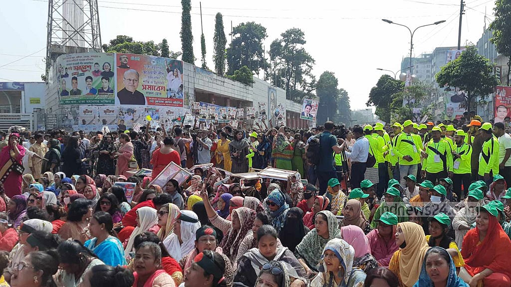 লোকসংগীত পরিবেশনায় আওয়ামী লীগের ‘শান্তি সমাবেশ’ শুরু