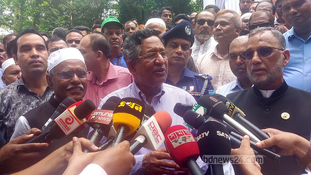আমাদের আমেরিকা না গেলেও চলবে: কৃষিমন্ত্রী