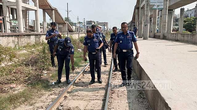 রেল লাইনে ‘বিস্ফোরকে’র তথ্যে নারায়ণগঞ্জে ট্রেন বন্ধ ৪ ঘণ্টা