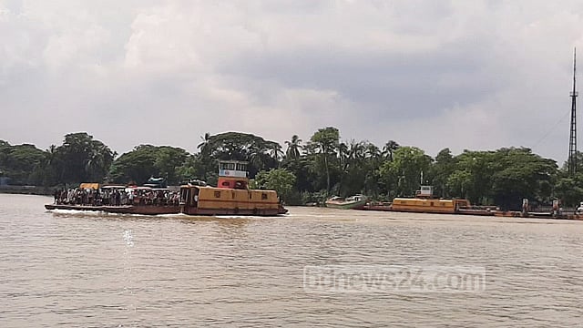 কর্ণফুলীতে ভেসে এল নারীর লাশ