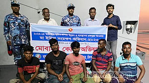 নিষেধাজ্ঞা: চাঁদপুরের মেঘনায় অভিযানে ৮৮ জেলে আটক