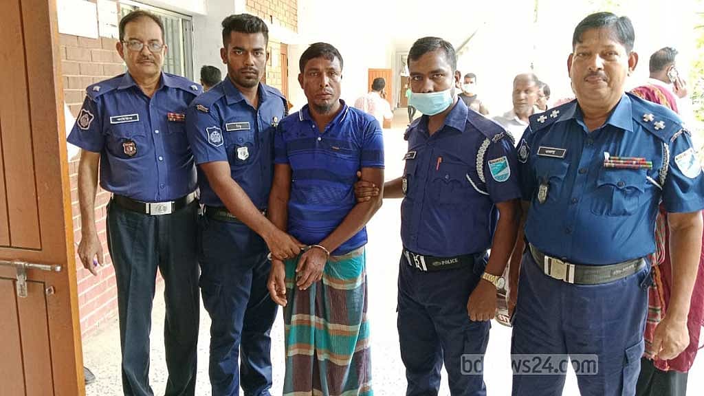 মানিকগঞ্জে চালক ও হেলপার হত্যায় ৪ জনের মৃত্যুদণ্ড
