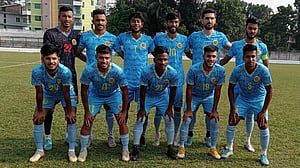 স্বাধীনতা কাপে আবাহনীর জয়ে শুরু, শেখ রাসেল ও ব্রাদার্সের হোঁচট