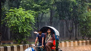 এ যেন আষাঢ়ে বৃষ্টি