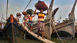 সমুদ্রে জাল ফেলা যাবে না ২২ দিন