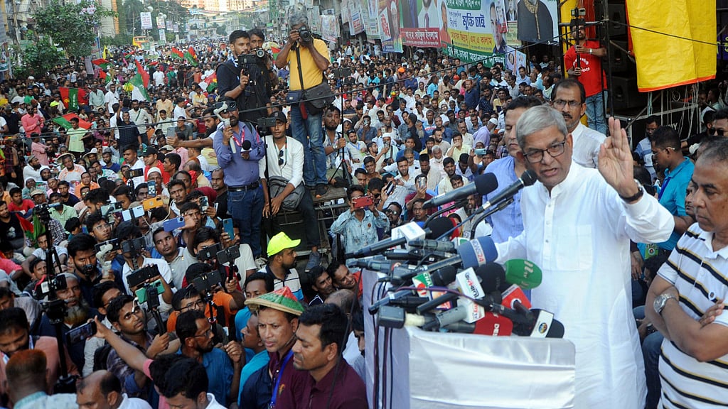 আস্থা না থাকায় রেমিটেন্স পাঠাচ্ছেন না প্রবাসীরা: ফখরুল