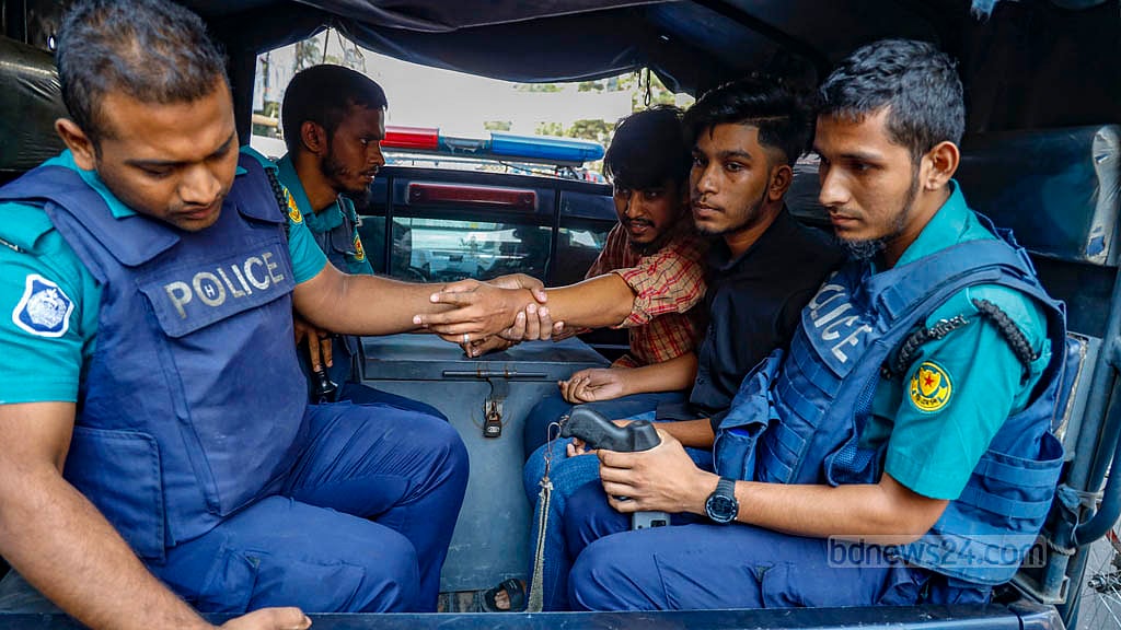 বিএনপির সমাবেশ: সহিংসতার অভিযোগে ঢাকায় ৩৯ মামলা