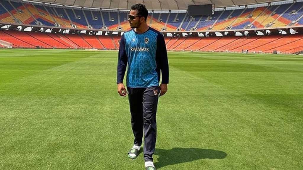 ইউভরাজের দ্রুততম ফিফটির রেকর্ড ভাঙলেন আশুতোষ