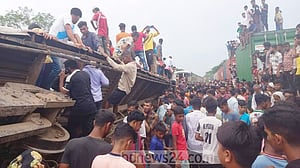 ভৈরবে ট্রেন দুর্ঘটনায় আহত একজনের মৃত্যু