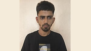 হাসপাতালে রোগীর স্বজন সেজে করতেন ‘চুরি’